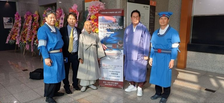 2024대한민국전통서각명인전 성공리에 마치고. . . .