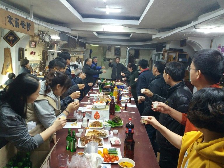 2017년  년말총회및 송년회로 내년을 기약하는 즐거운 시간을 보냈습니다.